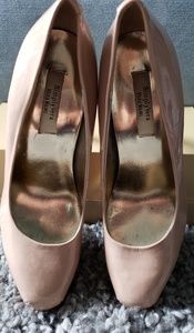 Vera wang nude/pink heels size 7